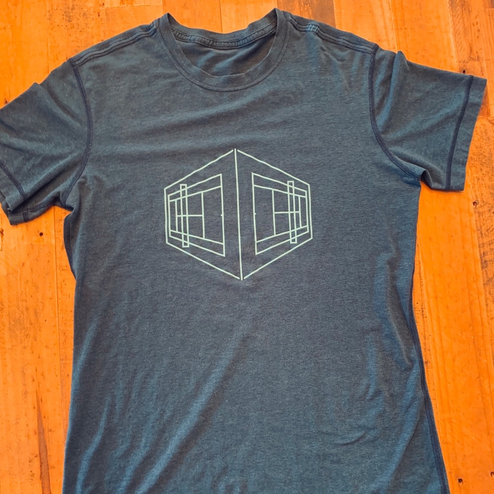 LULULEMON Men’s T-shirt